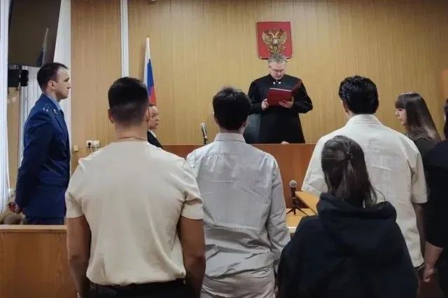 Суд взыскал с туроператора около 234 тысяч за номер с чужими людьми